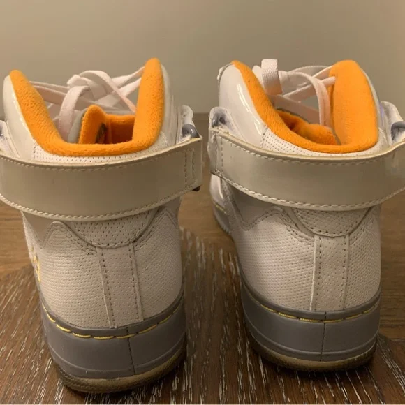 AJF 5/White/Orange Peel Size 9.5 Mens Jordan Force White Orange Peel 5 Men main image 3